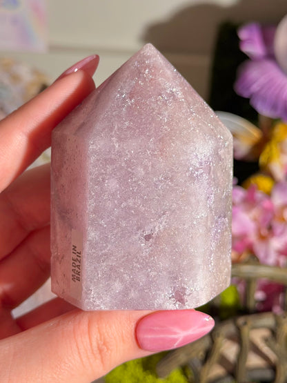 Pastel lilac pink amethyst tower from Brazil