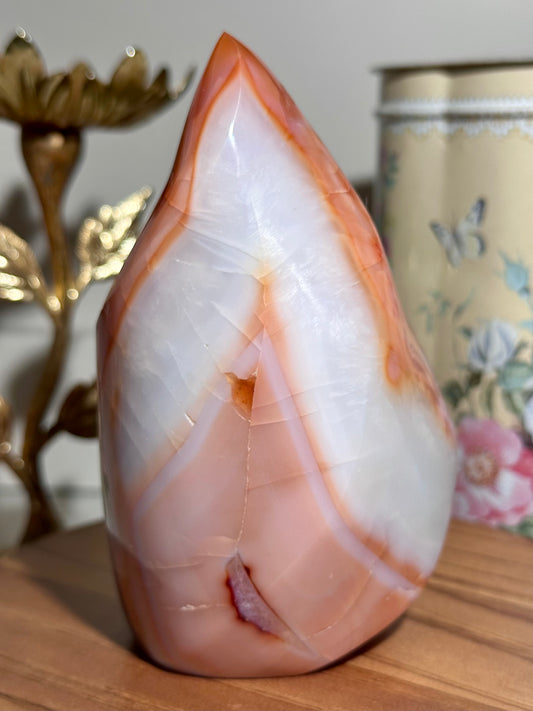 Glowy peachy pink carnelian flame