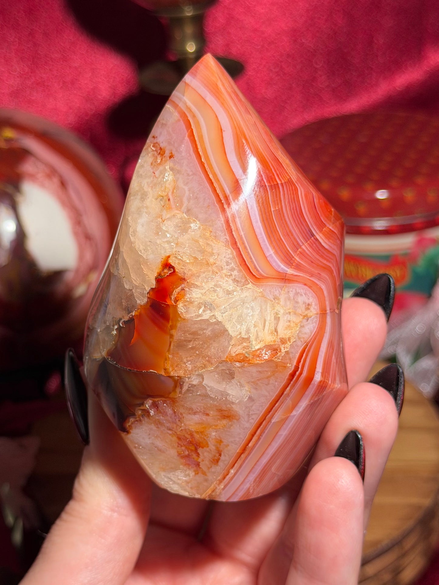 Pink banded carnelian flame with quartz