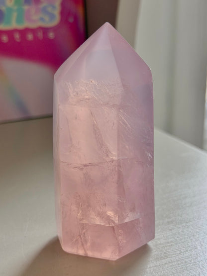 Purple toned jelly rose quartz tower