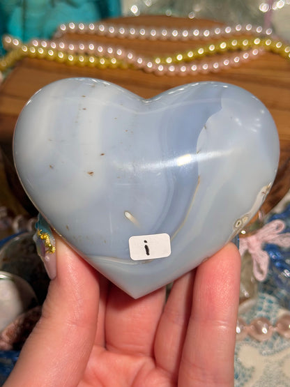 Orca agate heart from Indonesia I