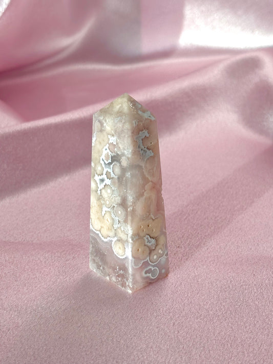 Flower agate tower (Q)
