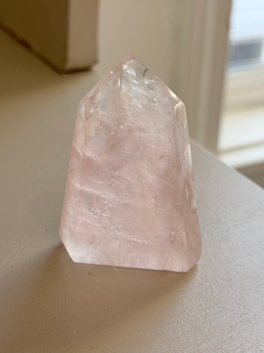 HQ Brazilian rose quartz x golden healer mini tower