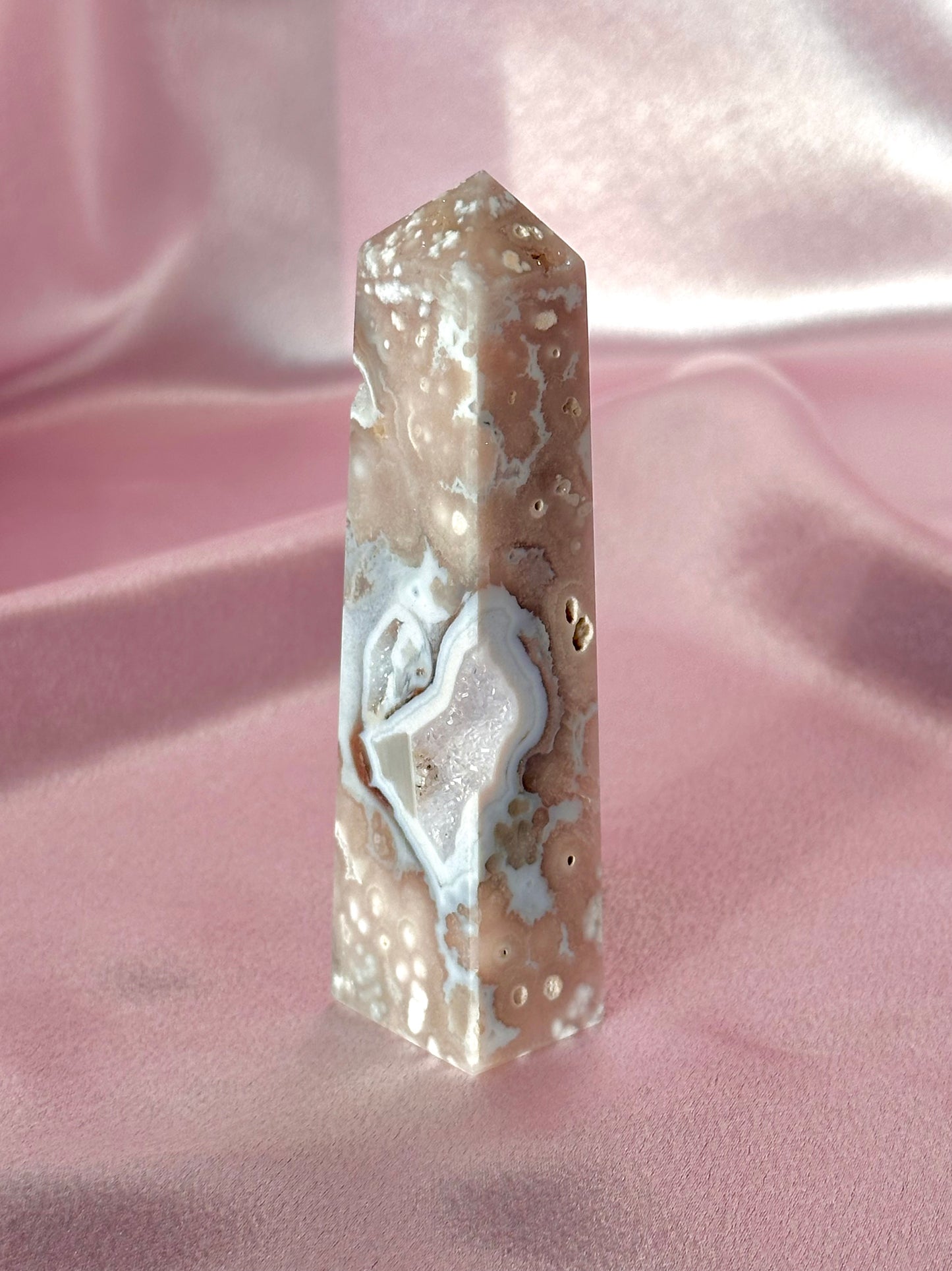 Flower agate tower (BB)