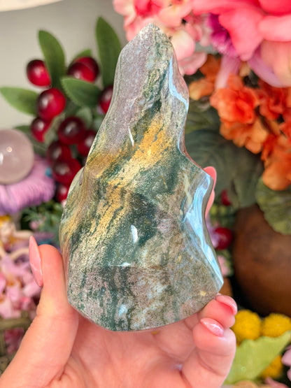 Lilac and green pastel sea jasper flame