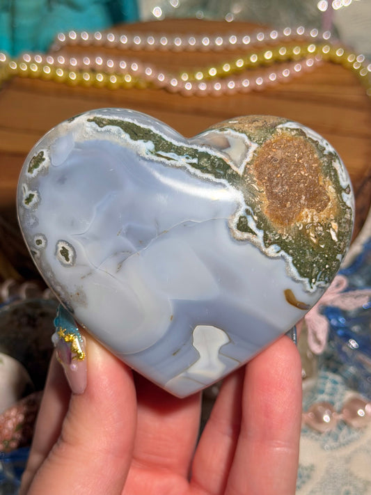 Orca agate heart from Indonesia A