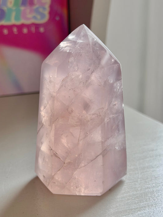 Chunky baby pink gemmy rose quartz tower