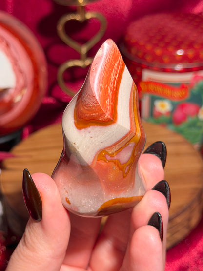 Polychrome jasper flame