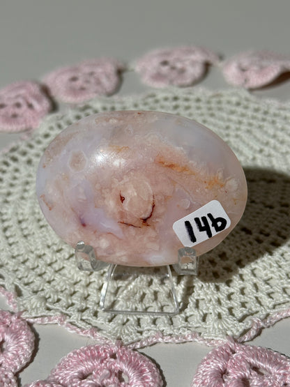 Carnelian x flower agate palmstone (B)