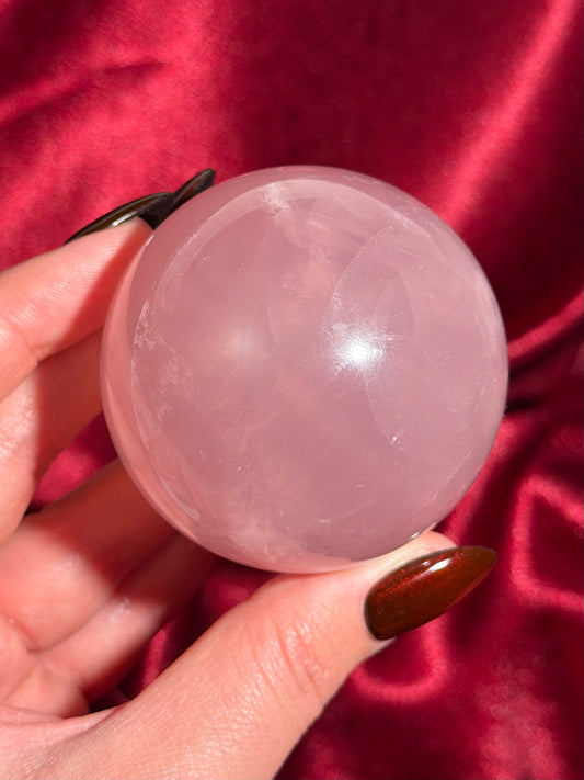 12-ray star rose quartz sphere from Madagascar