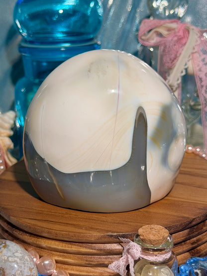 Orca agate freeform