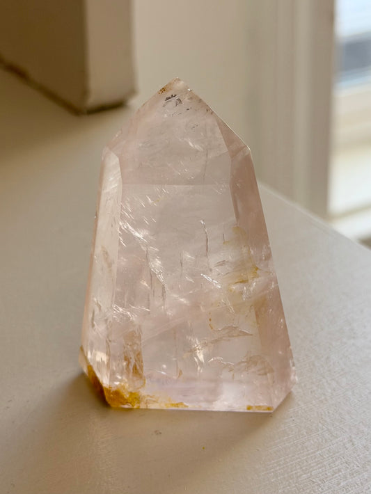 HQ Brazilian rose quartz x golden healer mini tower
