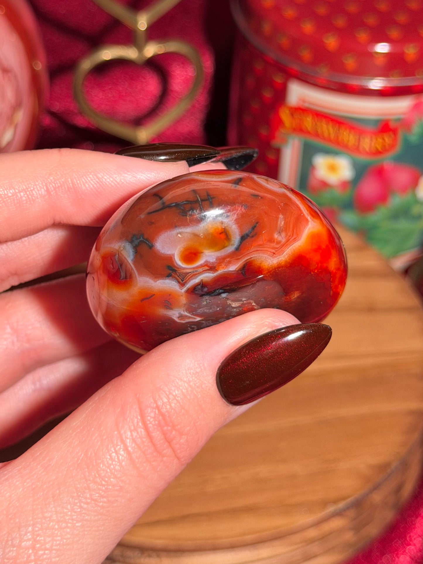 Red & pink carnelian palmstone with orca inclusions 17A
