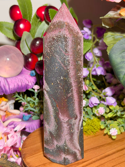 Pink and green sea jasper tower