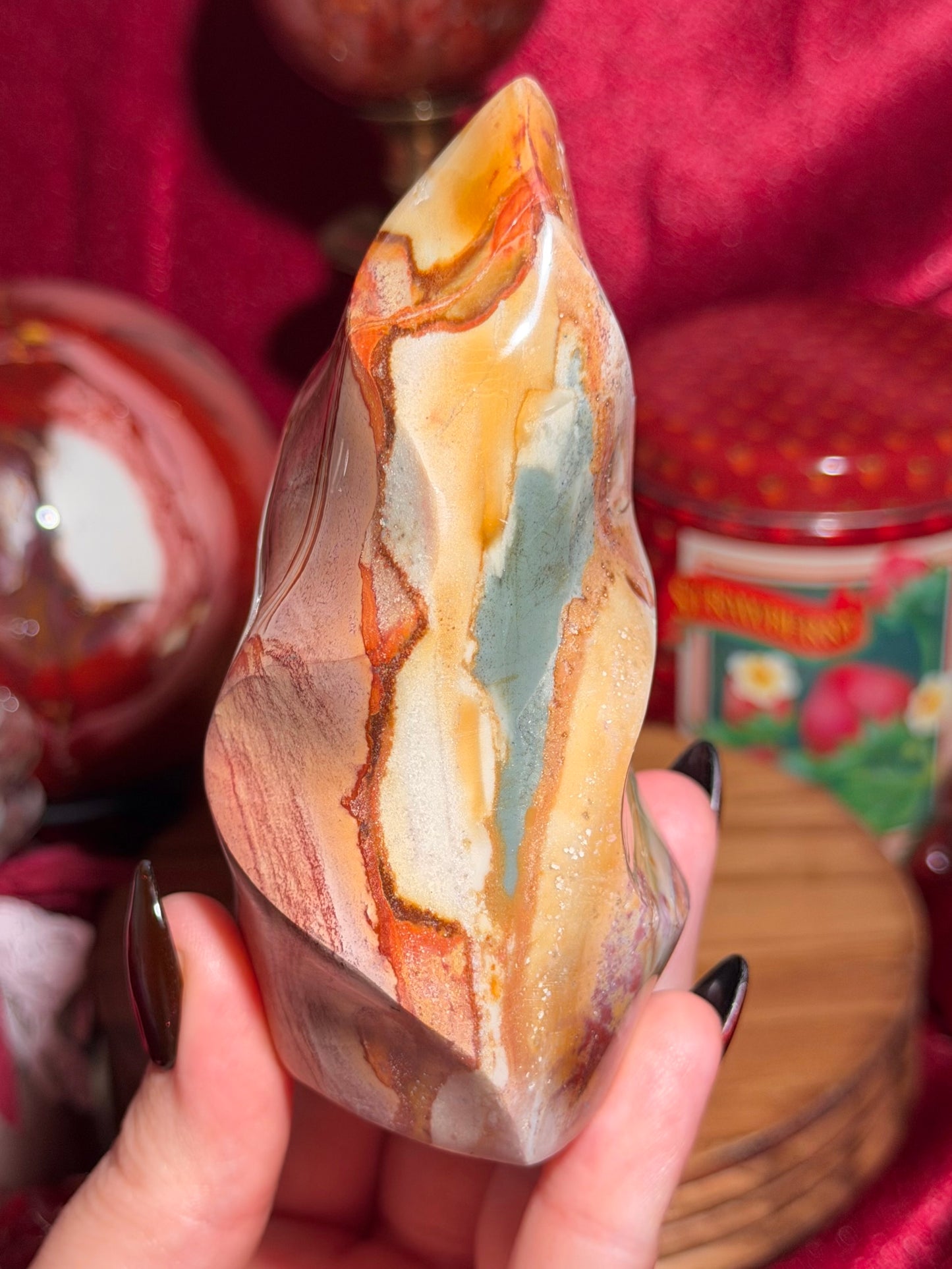 Polychrome jasper flame