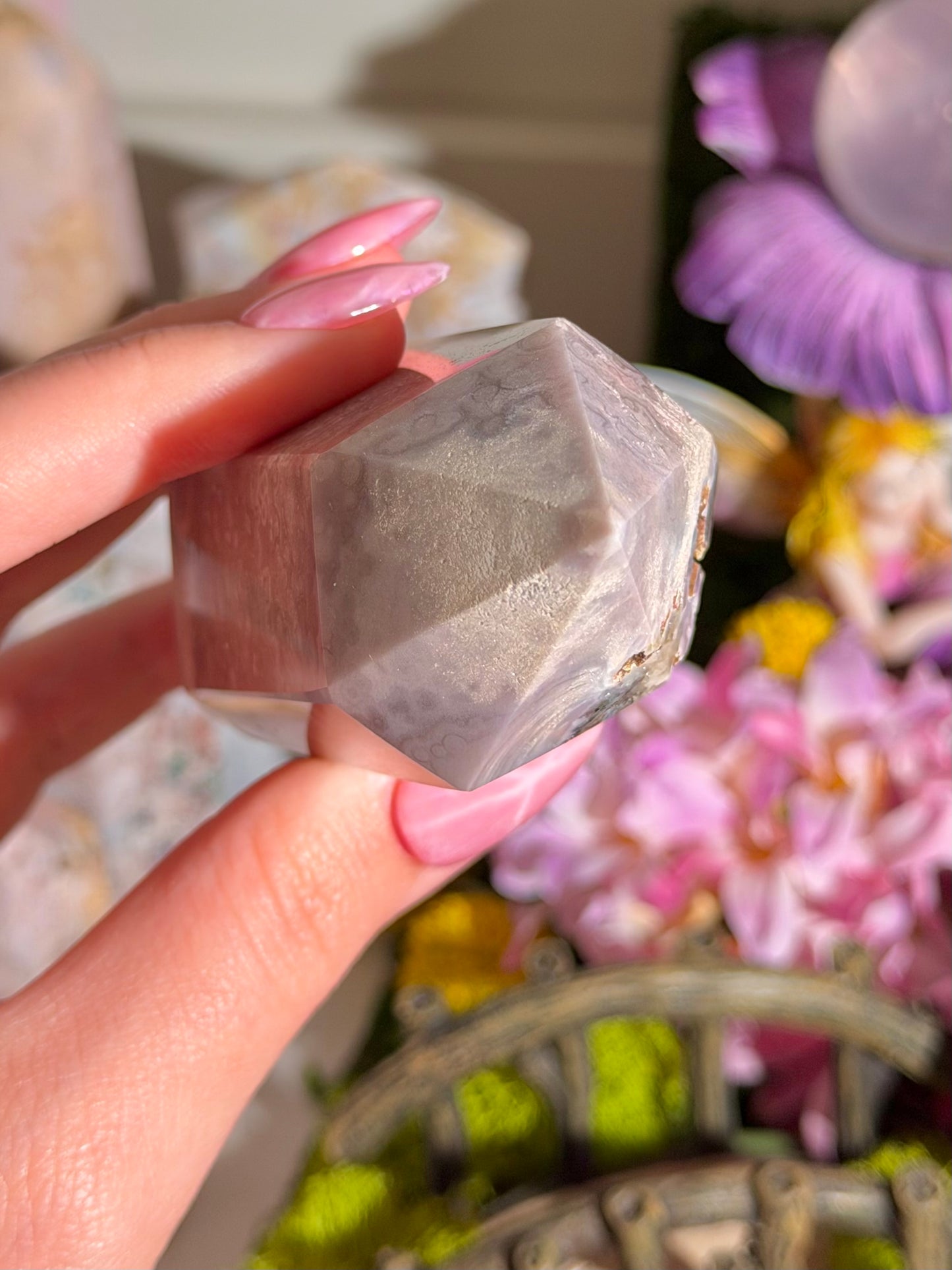Orbicular pastel purple pink amethyst tower from Brazil