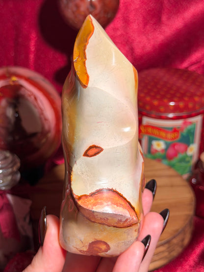 Polychrome jasper flame