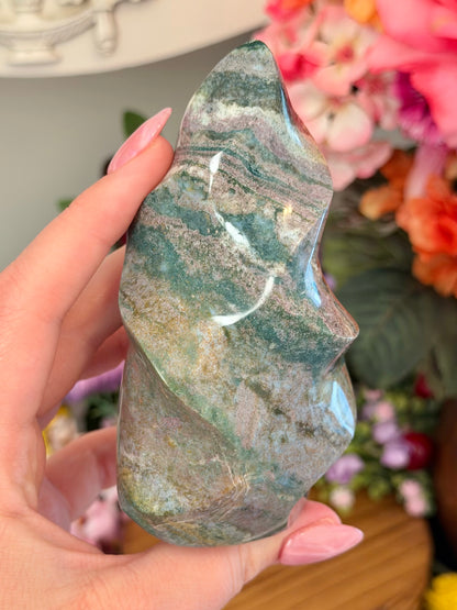 Lilac and green pastel sea jasper flame