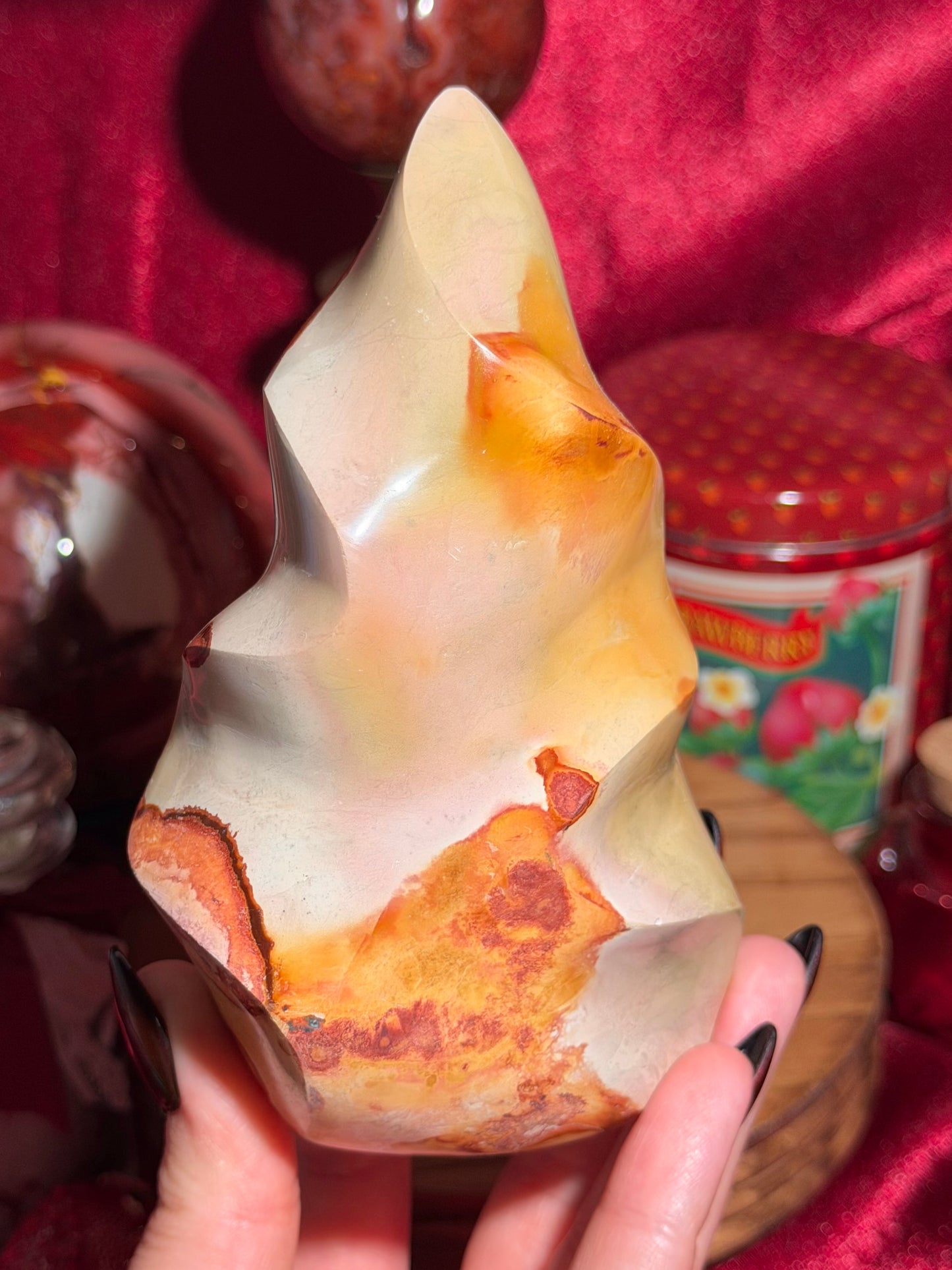Polychrome jasper flame