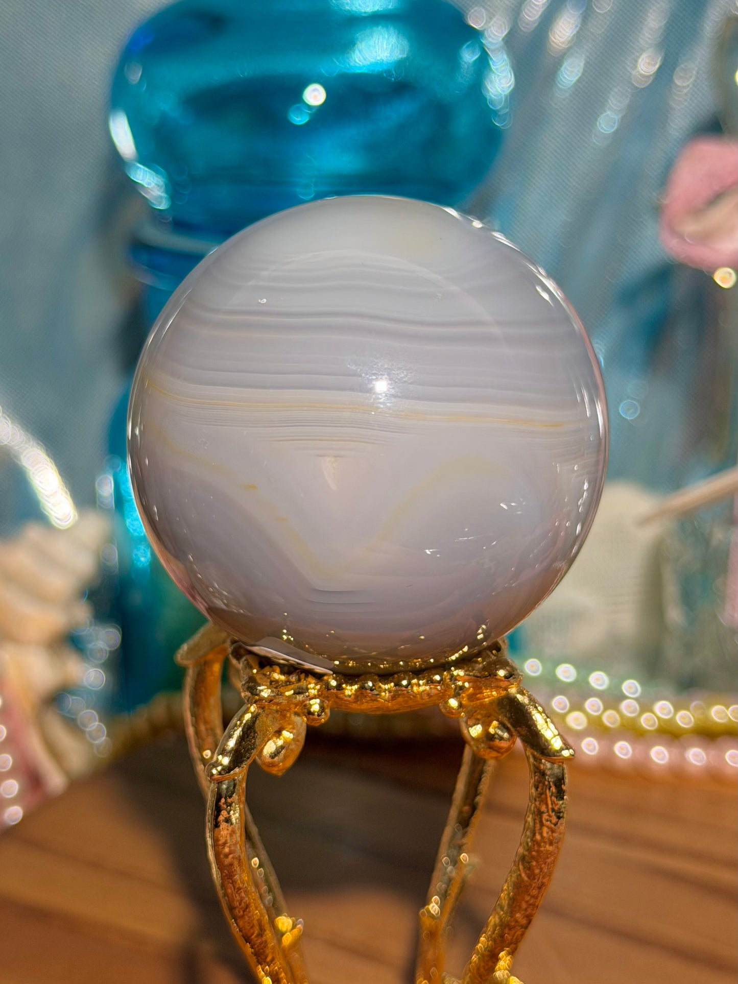 Blue agate sphere from Madagascar 25A