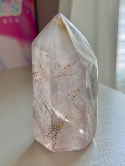 Icy rose quartz tower with dendrites