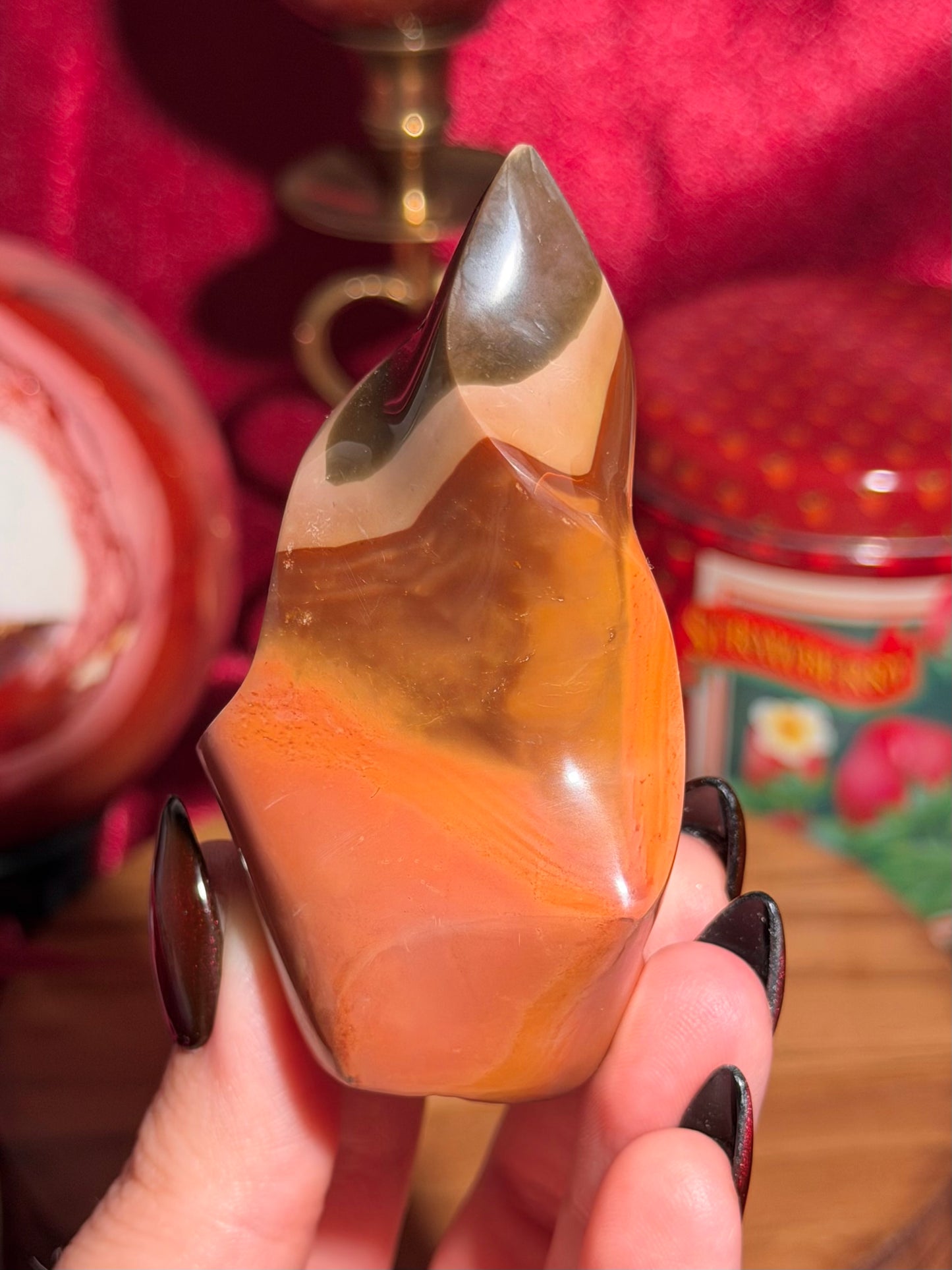 Polychrome jasper flame
