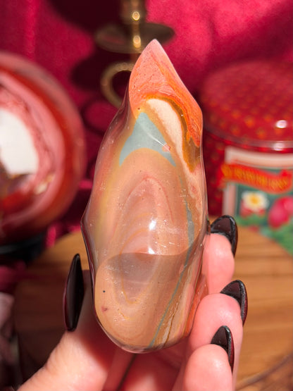 Polychrome jasper flame