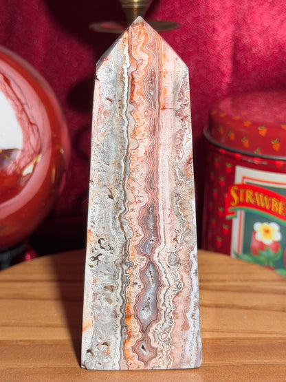Crazy lace agate tower from Indonesia