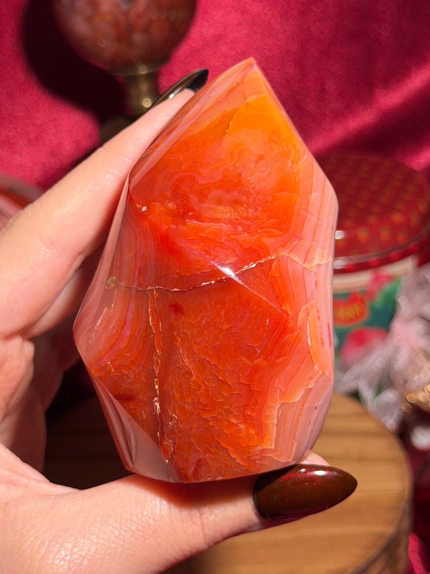 Pink banded carnelian flame with quartz
