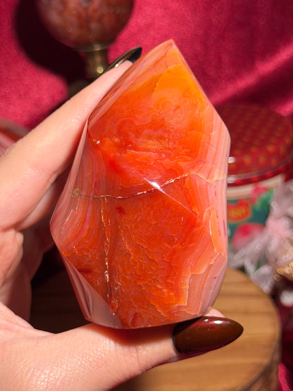 Pink banded carnelian flame with quartz