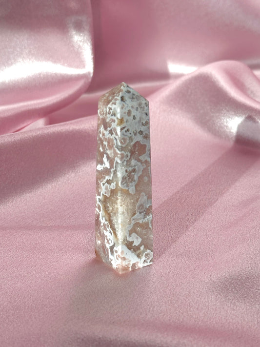 Flower agate tower (J)