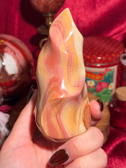 Polychrome jasper flame