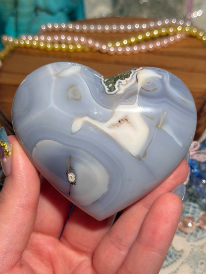 Orca agate heart from Indonesia E