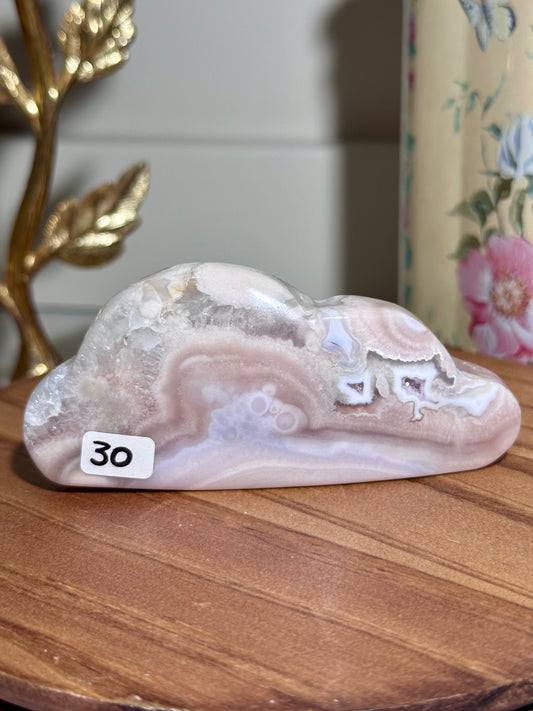 Pastel pink amethyst x flower agate cloud carving