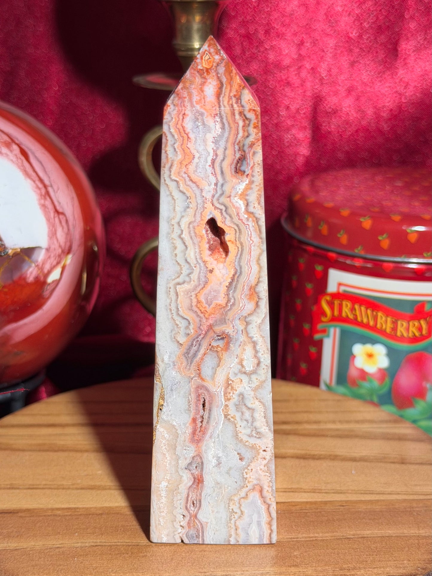 Crazy lace agate tower from Indonesia 34D