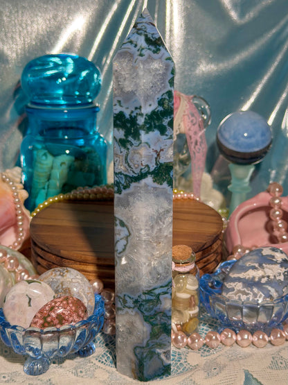 Moss agate tower