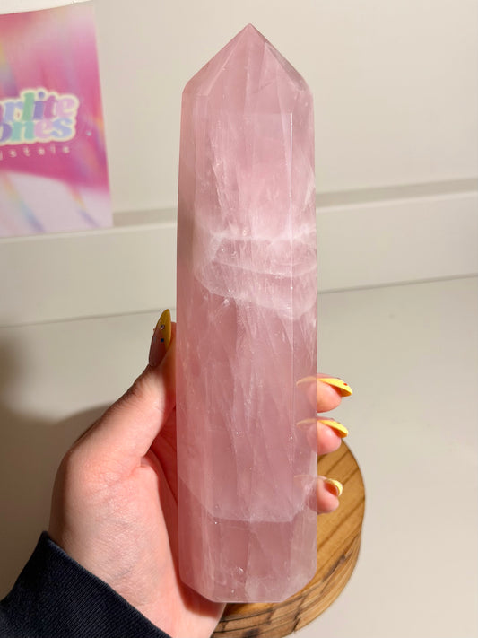 Rose Quartz Tower (92) ⟢ Pink Gloss