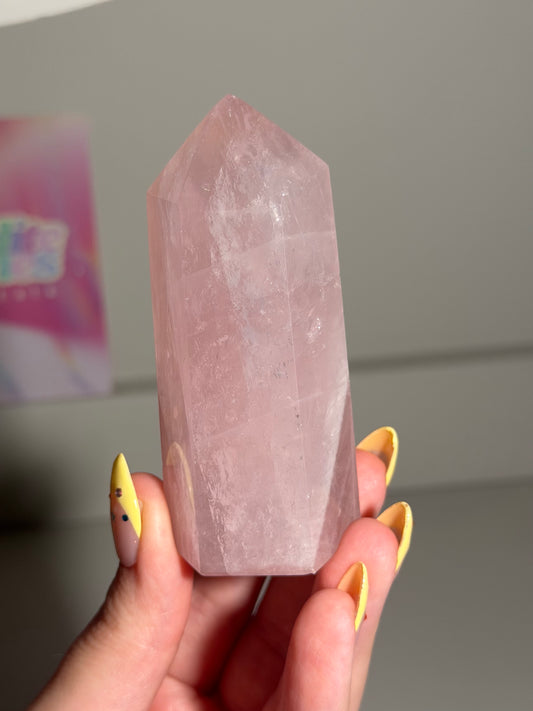 Rose Quartz Mini Tower (18C) ⟢