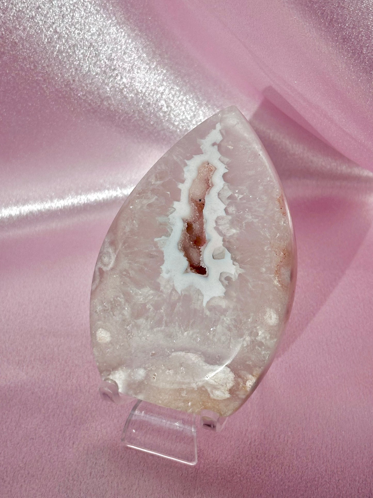 Flower agate freeform *does not self stand! + Acrylic stand