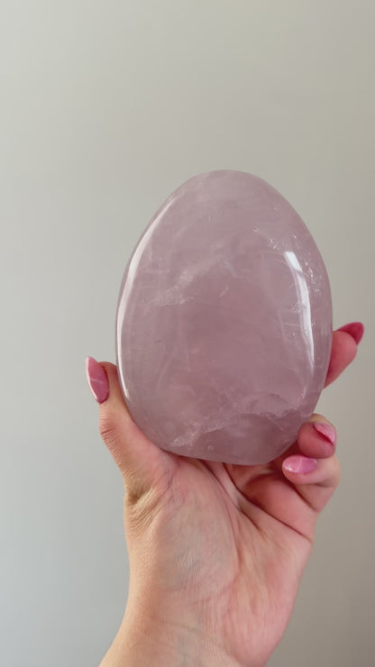 Pale purple rose quartz freeform