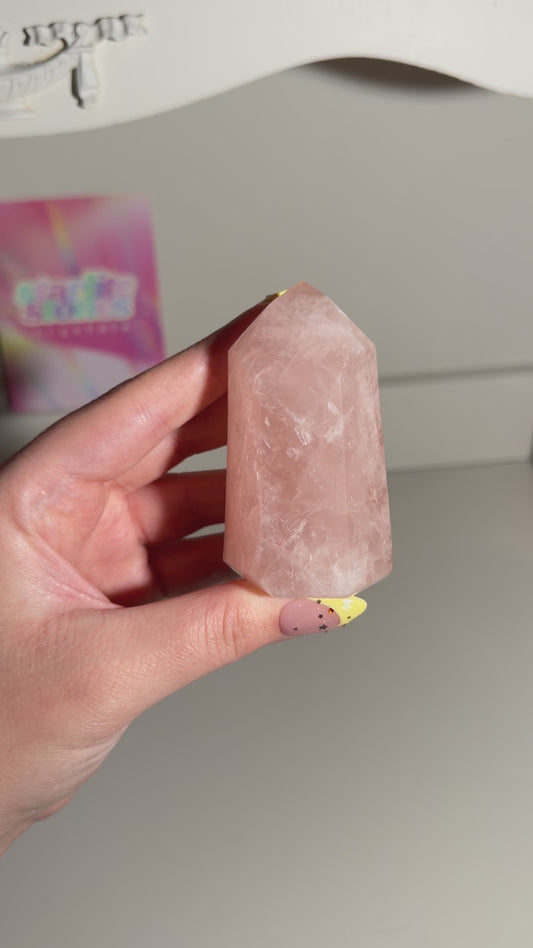 Rose Quartz Mini Tower (21A) ⟢
