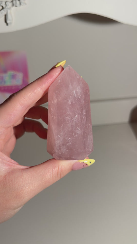 Rose Quartz Mini Tower (18) ⟢