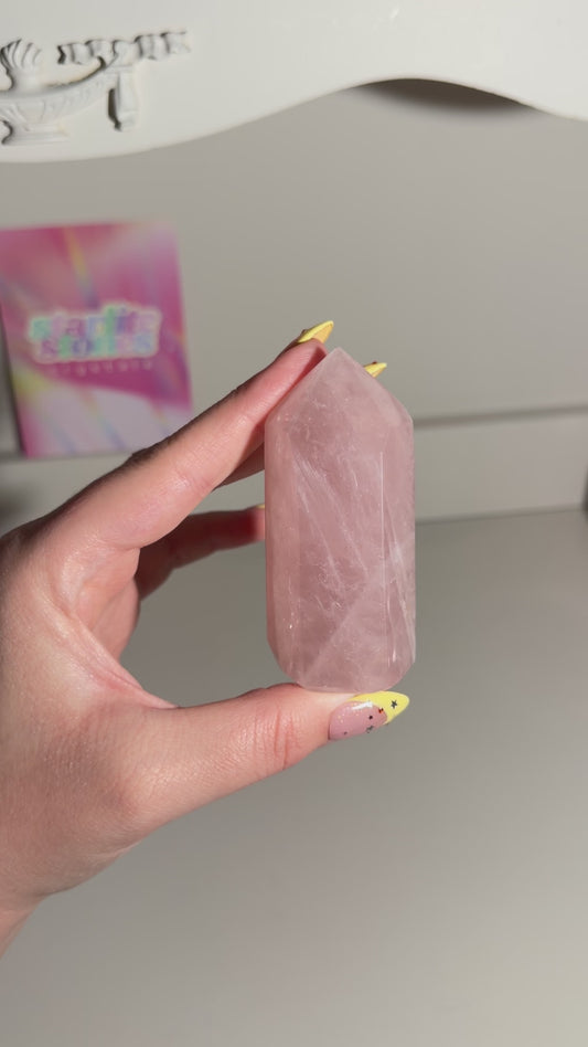 Rose Quartz Mini Tower (18C) ⟢