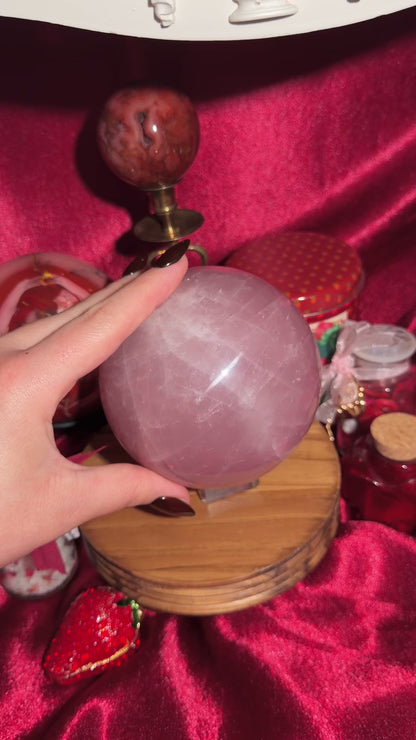 Large rose quartz sphere with subtle star flash *steal deal!
