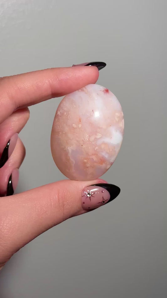 Carnelian x flower agate palmstone (B)